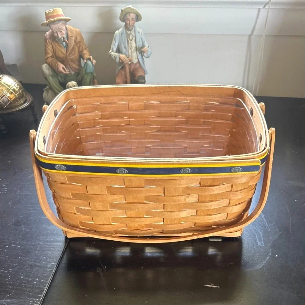 2007 Longaberger Team Spirit Lunch Box Basket Navy Blue Yellow w/Liner - Signed